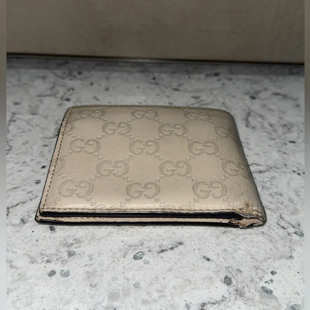 Gucci GG Signature Leather Bifold Wallet AUTHENTIC